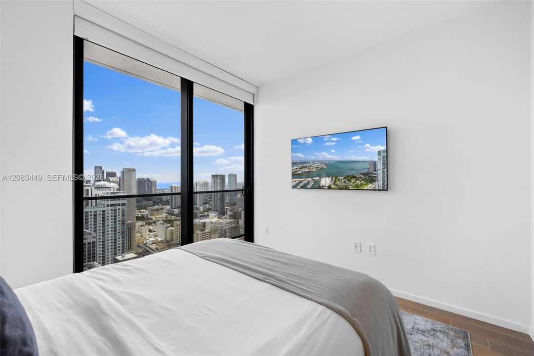 For Rent: $7,000 (2 beds, 3 baths, 1043 Square Feet)