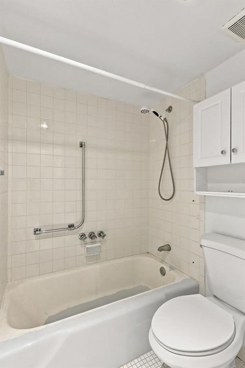 30. primary bath
