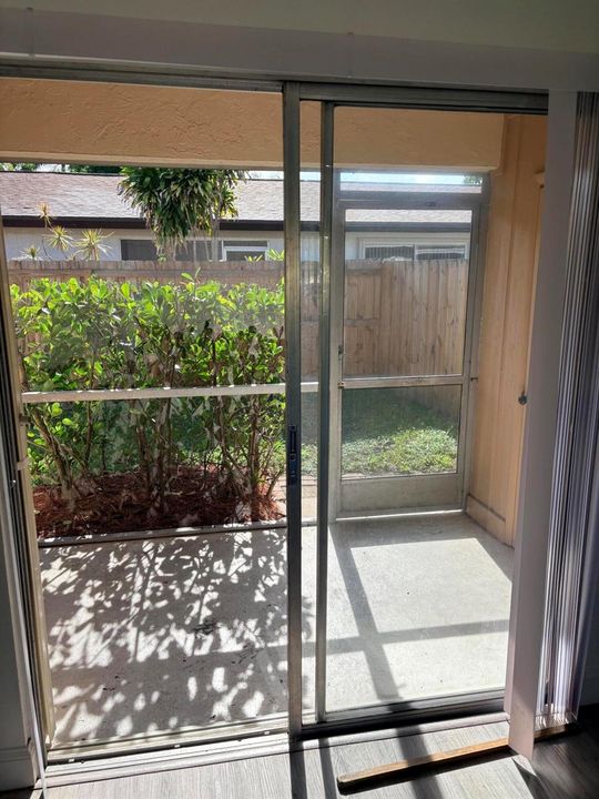 SCREENED PORCH