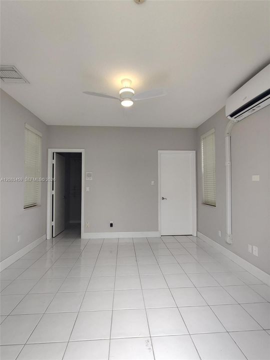 For Rent: $4,100 (3 beds, 3 baths, 1802 Square Feet)