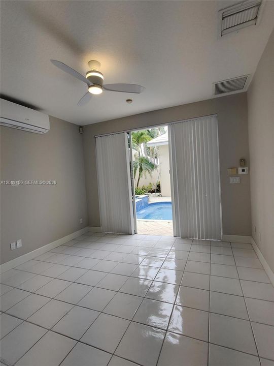 For Rent: $4,100 (3 beds, 3 baths, 1802 Square Feet)