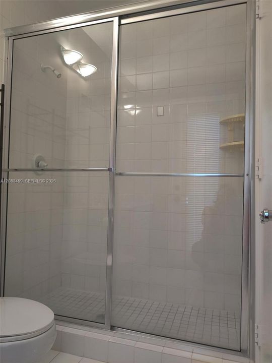 For Rent: $4,100 (3 beds, 3 baths, 1802 Square Feet)