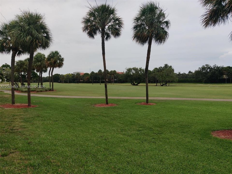 For Rent: $4,100 (3 beds, 3 baths, 1802 Square Feet)