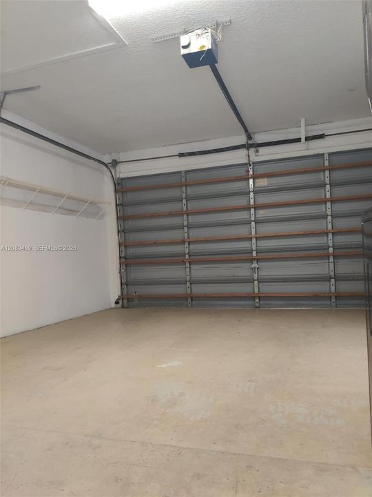 For Rent: $4,100 (3 beds, 3 baths, 1802 Square Feet)