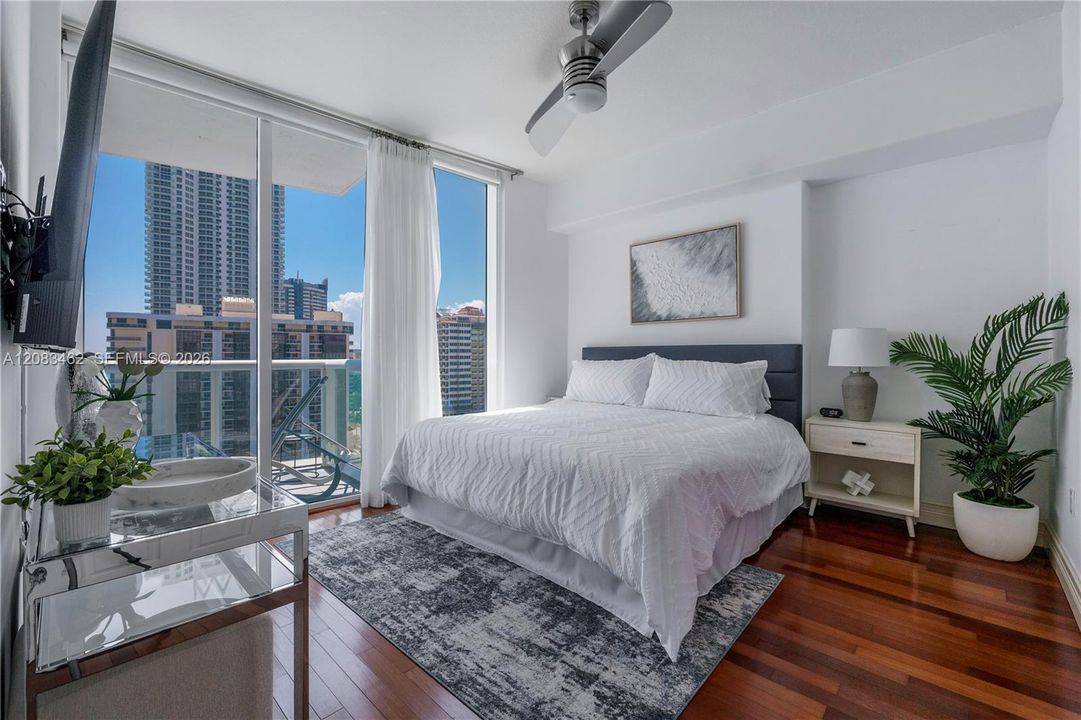 En Venta: $800,000 (1 camas, 1 baños, 819 Pies cuadrados)