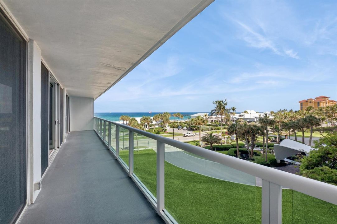 520 balcony