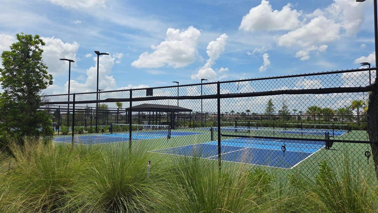 Esplanade pickleball