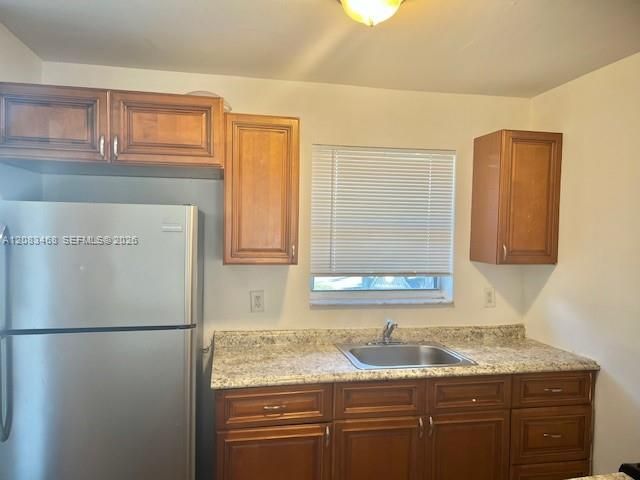 For Rent: $2,600 (3 beds, 2 baths, 2016 Square Feet)