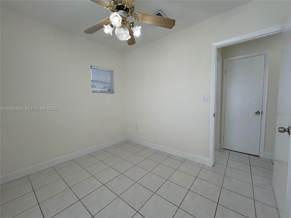 For Rent: $2,800 (3 beds, 2 baths, 1105 Square Feet)