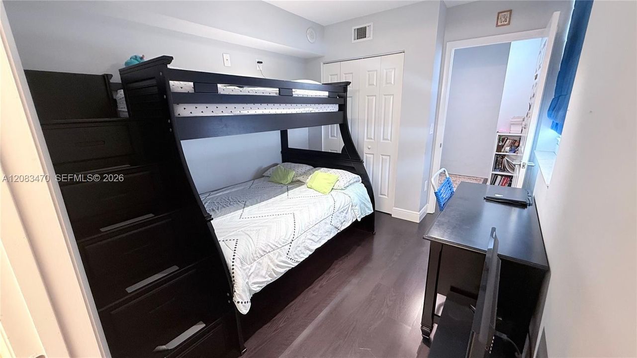 For Sale: $545,000 (2 beds, 2 baths, 1595 Square Feet)