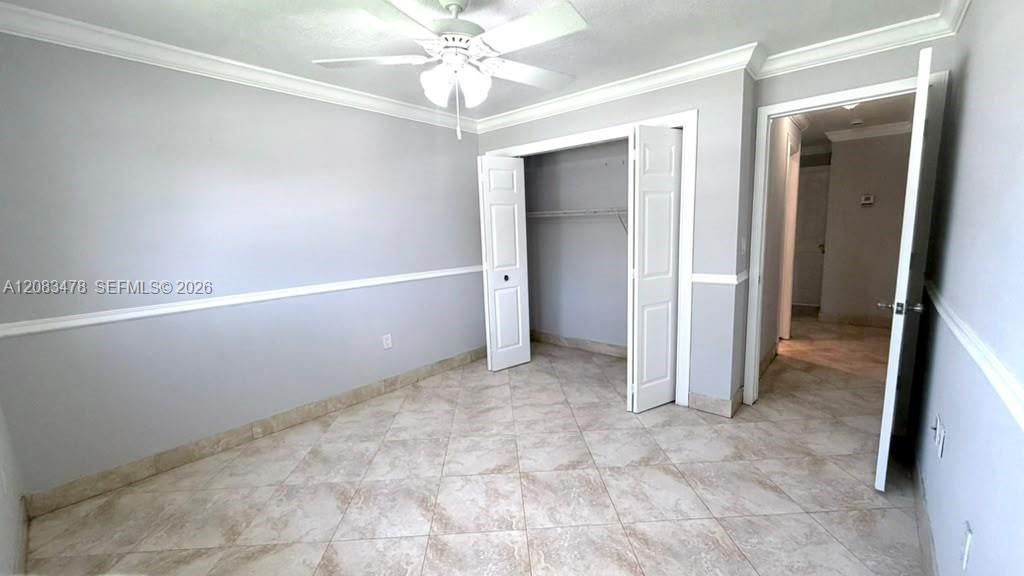 В аренду: $4,500 (4 спален, 2 ванн, 2324 Квадратных фут)