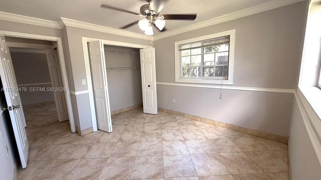 В аренду: $4,500 (4 спален, 2 ванн, 2324 Квадратных фут)