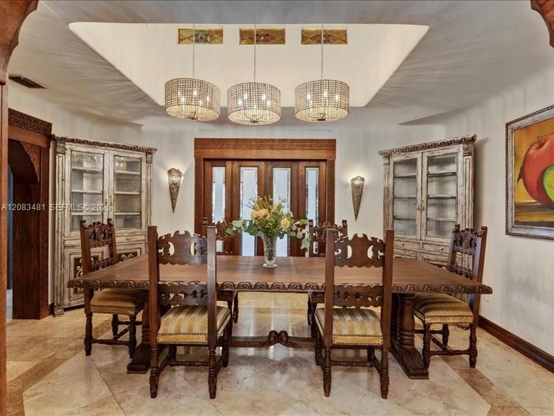На продажу: $5,850,000 (4 спален, 4 ванн, 3450 Квадратных фут)
