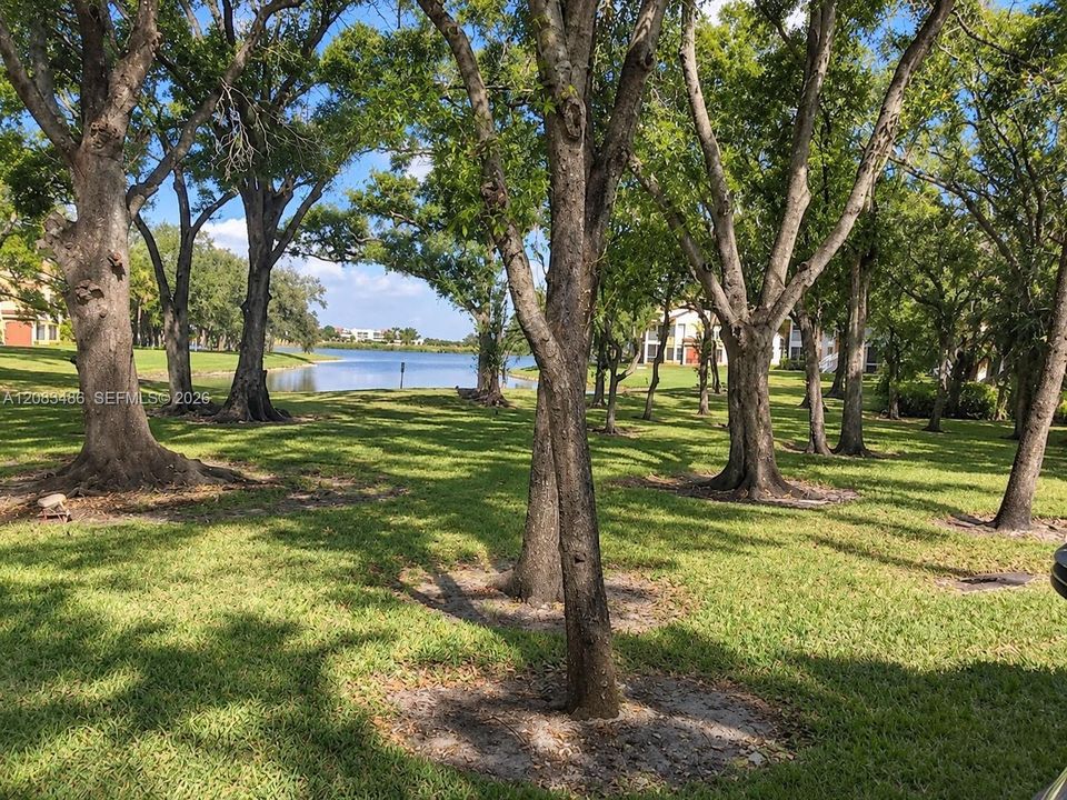For Rent: $2,150 (2 beds, 2 baths, 1256 Square Feet)