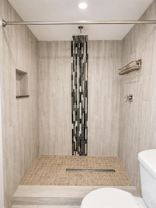 Primary Shower
