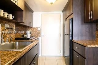 На продажу: $154,000 (0 спален, 1 ванн, 360 Квадратных фут)
