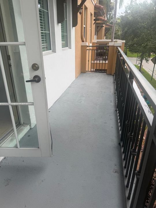 En Venta: $450,000 (3 camas, 3 baños, 1782 Pies cuadrados)