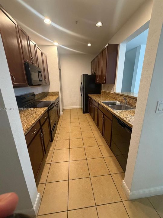 En Venta: $450,000 (3 camas, 3 baños, 1782 Pies cuadrados)