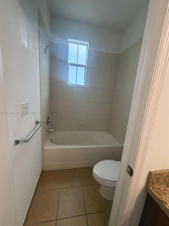 En Venta: $450,000 (3 camas, 3 baños, 1782 Pies cuadrados)
