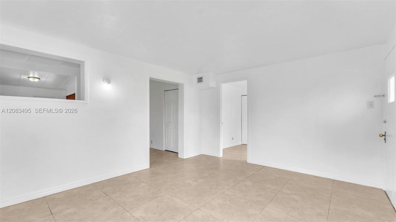 En Venta: $399,000 (3 camas, 1 baños, 945 Pies cuadrados)