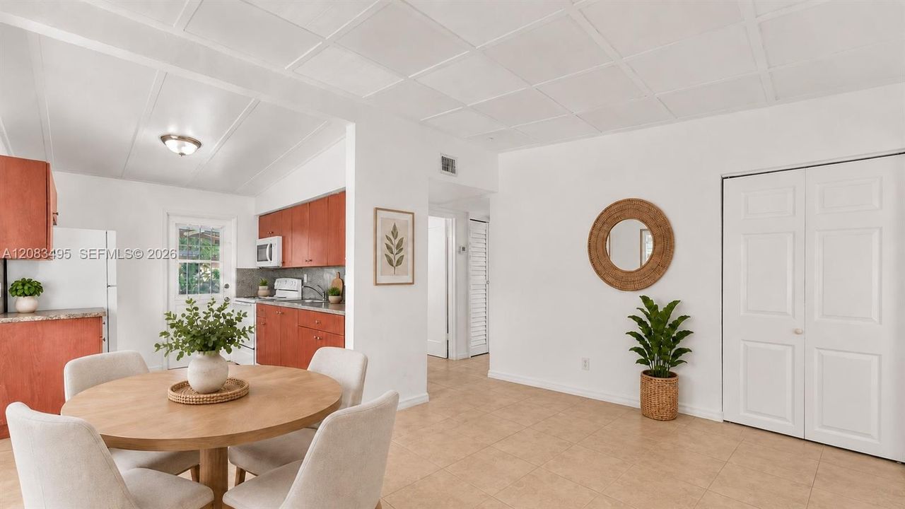 En Venta: $399,000 (3 camas, 1 baños, 945 Pies cuadrados)