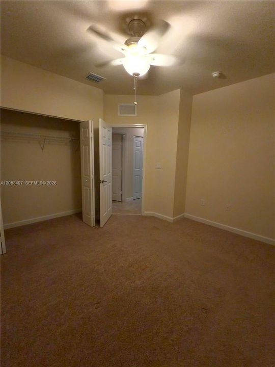 En Renta: $2,950 (3 camas, 2 baños, 1681 Pies cuadrados)