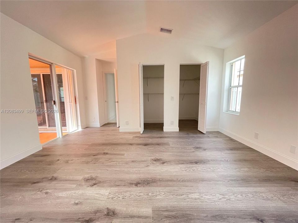 На продажу: $699,000 (3 спален, 2 ванн, 1248 Квадратных фут)