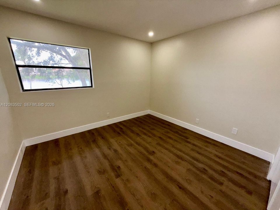 For Sale: $395,000 (3 beds, 2 baths, 1540 Square Feet)