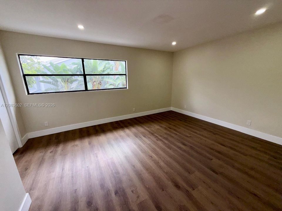For Sale: $395,000 (3 beds, 2 baths, 1540 Square Feet)