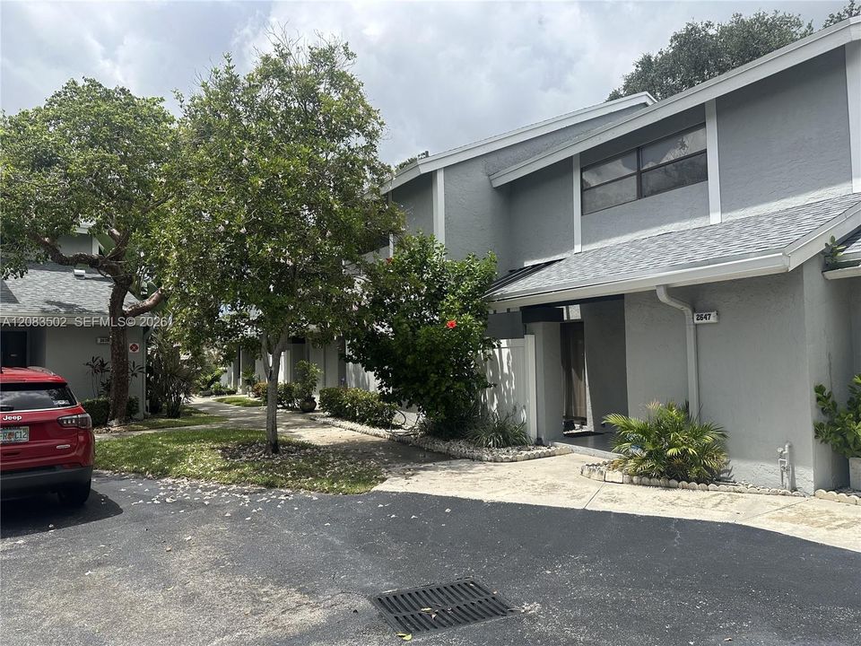 For Sale: $395,000 (3 beds, 2 baths, 1540 Square Feet)