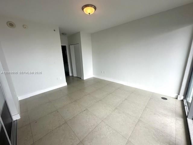 For Rent: $2,850 (1 beds, 1 baths, 789 Square Feet)