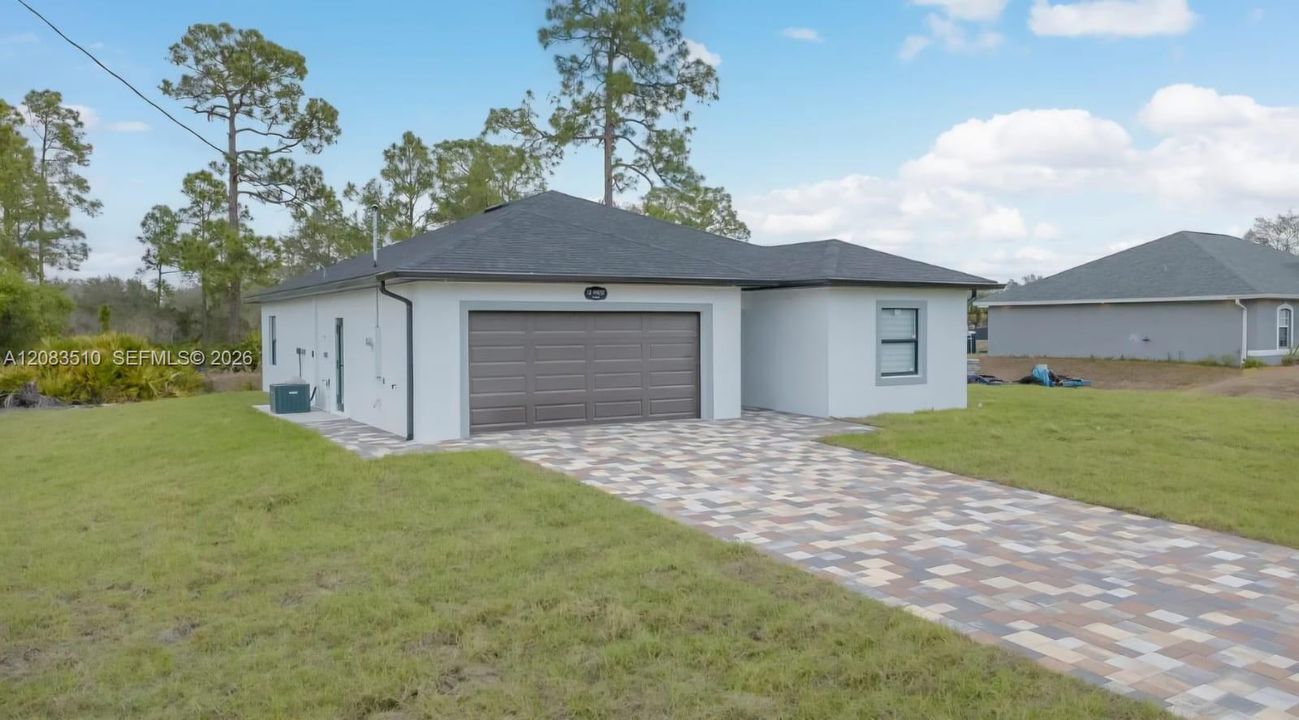 En Venta: $315,000 (3 camas, 2 baños, 0 Pies cuadrados)