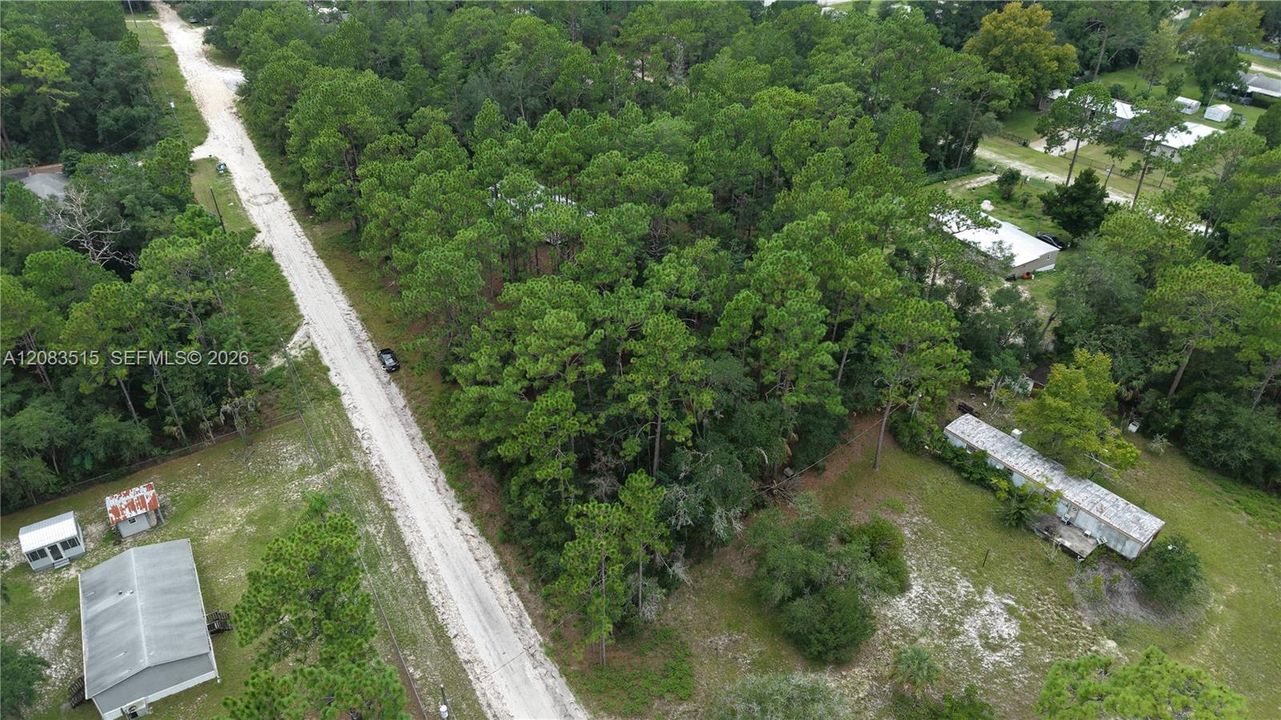 待售: $22,000 (0.65 acres)