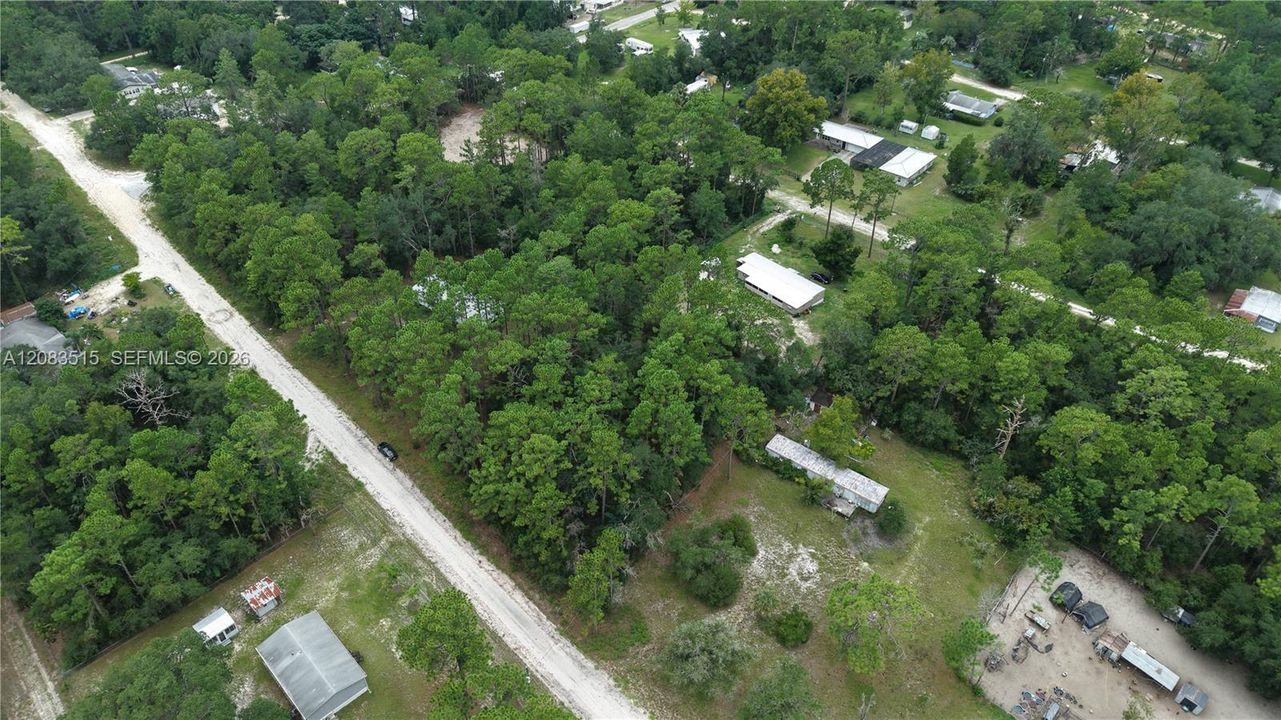 待售: $22,000 (0.65 acres)