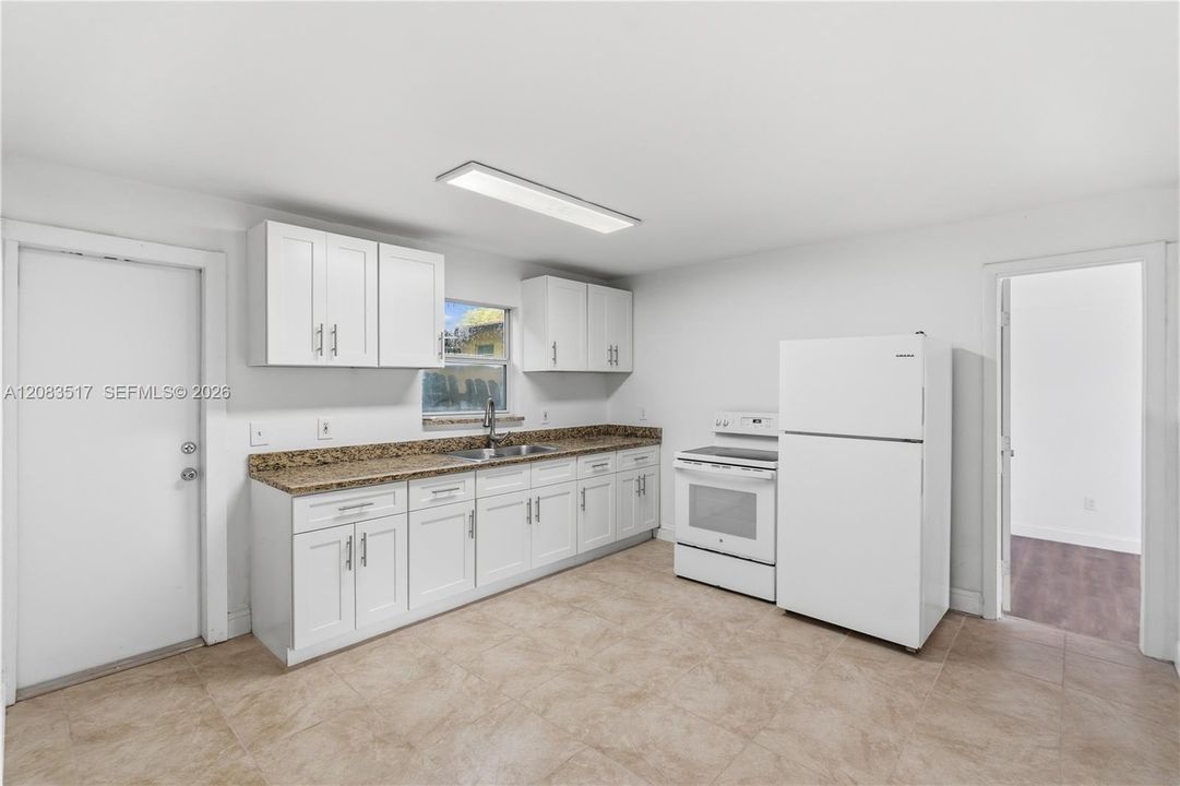 En Venta: $469,999 (3 camas, 1 baños, 680 Pies cuadrados)