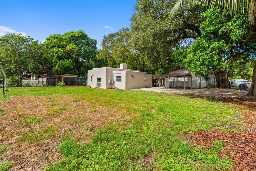 En Venta: $469,999 (3 camas, 1 baños, 680 Pies cuadrados)