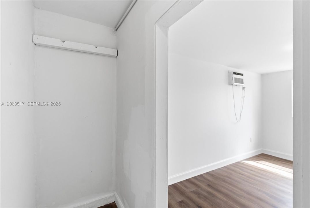 En Venta: $469,999 (3 camas, 1 baños, 680 Pies cuadrados)