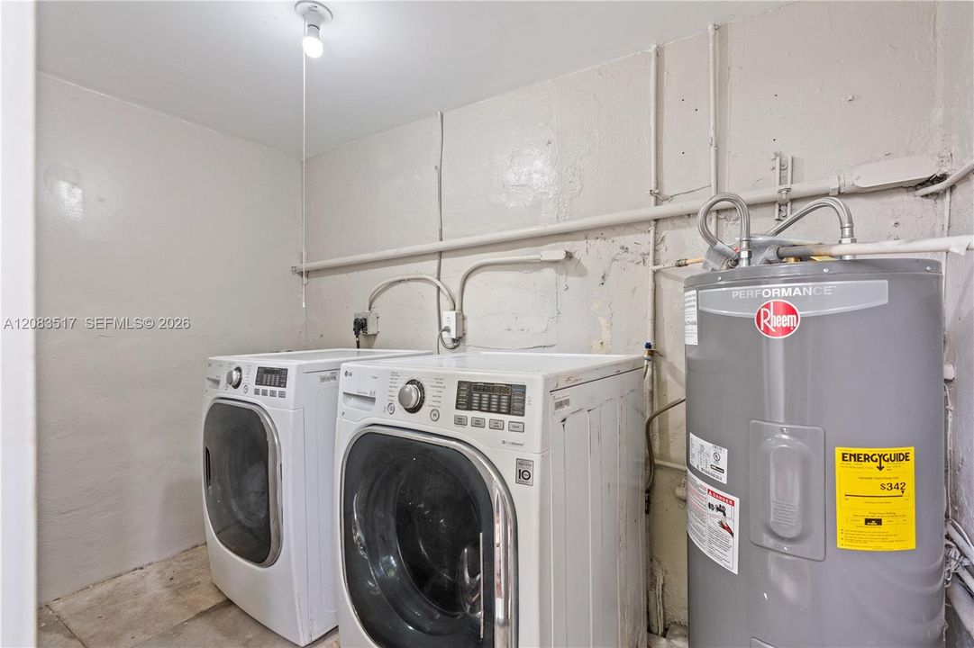 En Venta: $469,999 (3 camas, 1 baños, 680 Pies cuadrados)