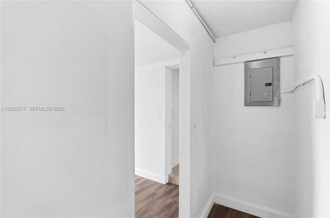 En Venta: $469,999 (3 camas, 1 baños, 680 Pies cuadrados)