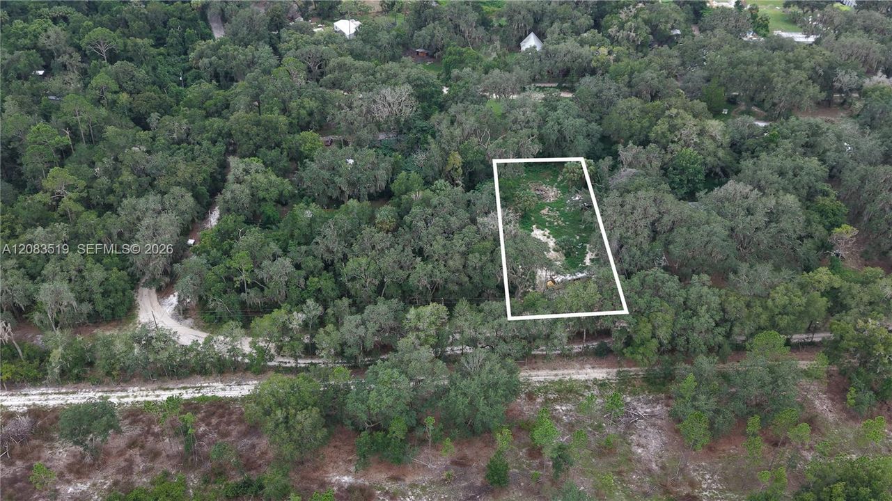 En Venta: $25,000 (0.46 acres)