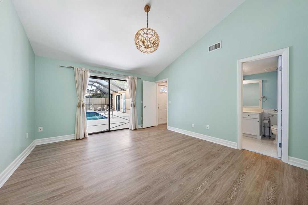 5896 Golden Eagle Cir-12