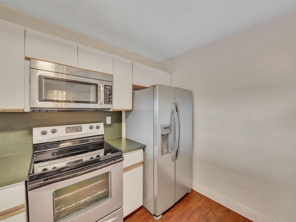 En Venta: $490,000 (1 camas, 1 baños, 848 Pies cuadrados)