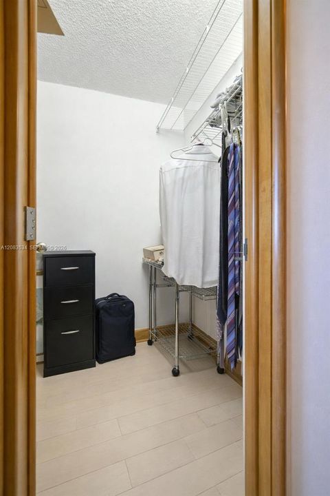 En Venta: $725,000 (2 camas, 2 baños, 1509 Pies cuadrados)