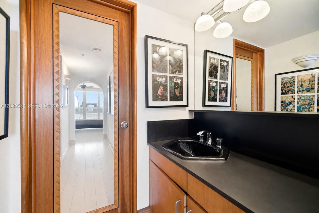 En Venta: $725,000 (2 camas, 2 baños, 1509 Pies cuadrados)