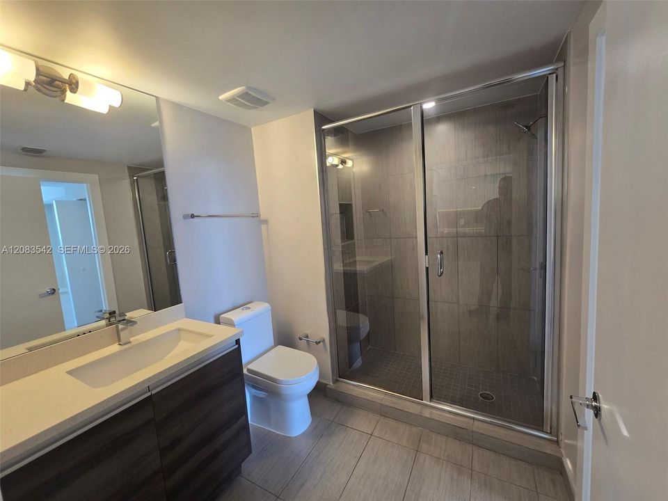 For Rent: $2,775 (1 beds, 1 baths, 730 Square Feet)