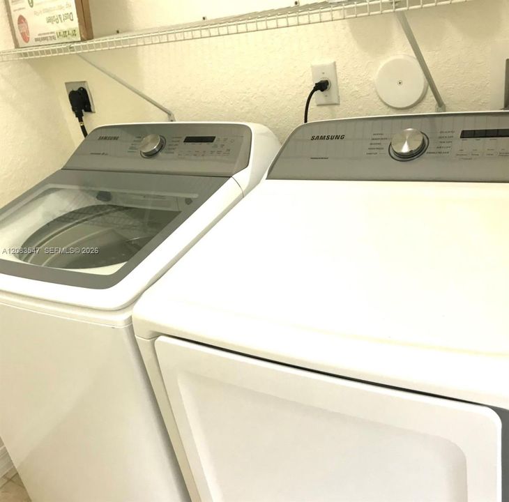 En Renta: $3,850 (3 camas, 2 baños, 1598 Pies cuadrados)