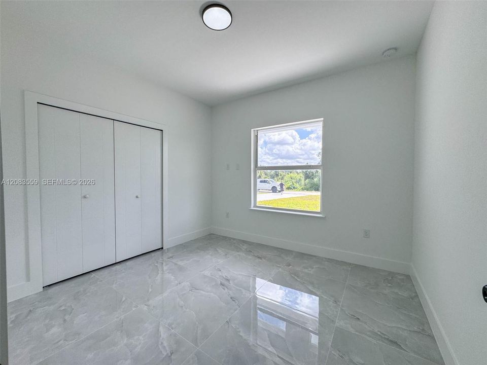 En Renta: $2,800 (4 camas, 3 baños, 1719 Pies cuadrados)