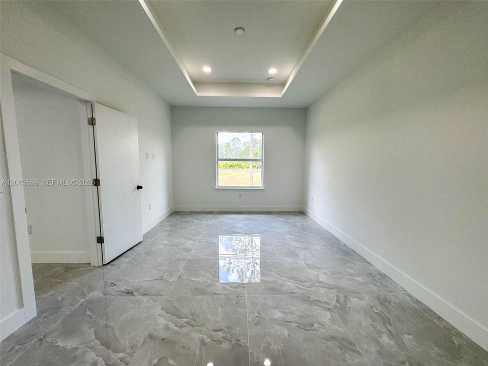 En Renta: $2,800 (4 camas, 3 baños, 1719 Pies cuadrados)