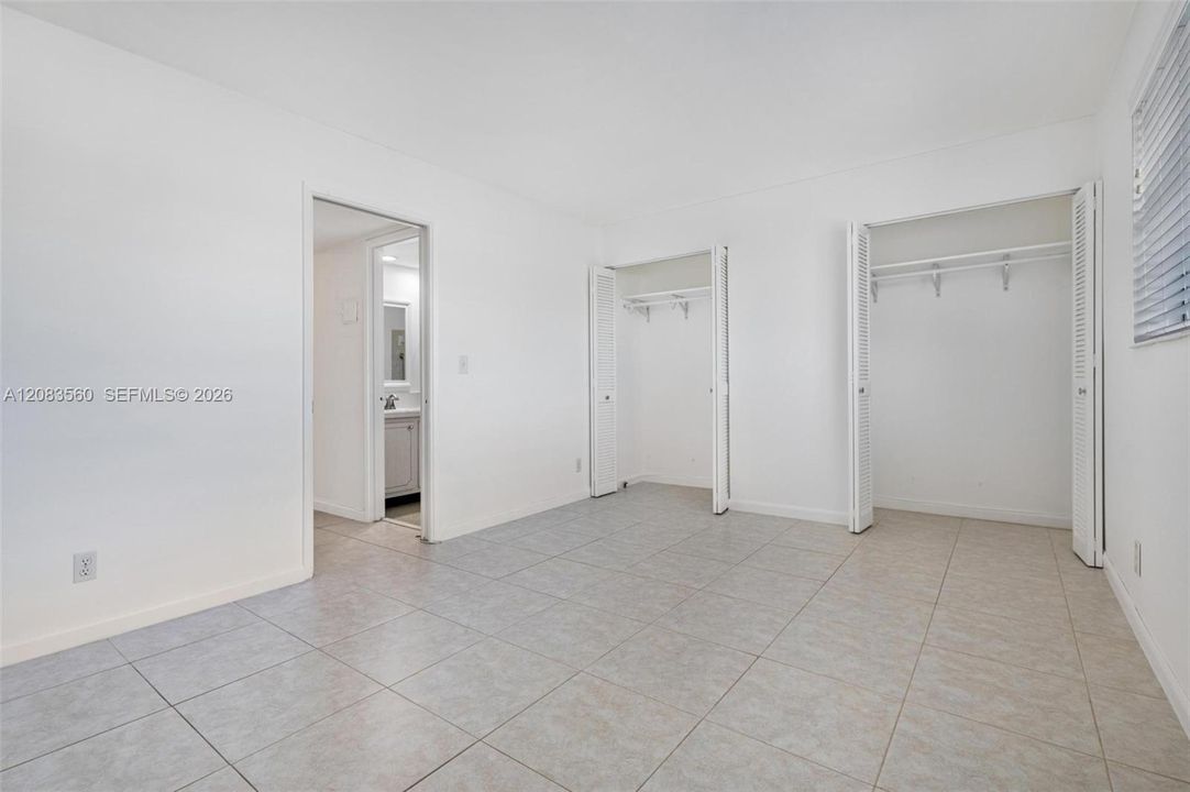 В аренду: $1,600 (1 спален, 1 ванн, 765 Квадратных фут)