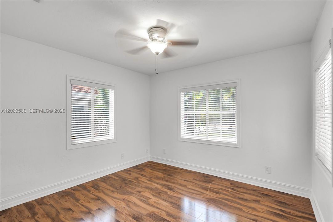 For Rent: $6,000 (3 beds, 2 baths, 1903 Square Feet)